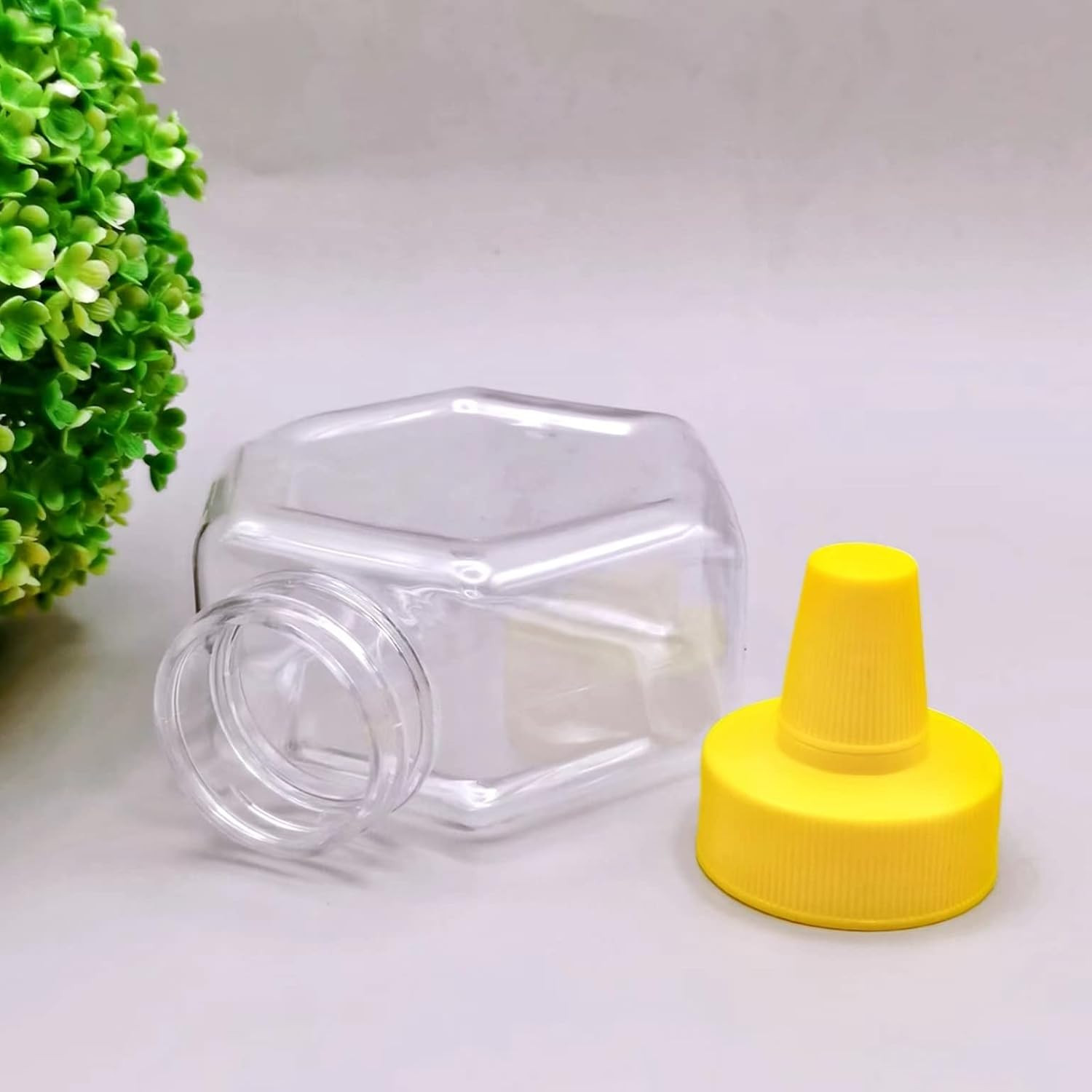 16 Pack Plastic Honey Bottle Jars, 7 Oz Squeeze Bottles Empty Jars with Spout, R