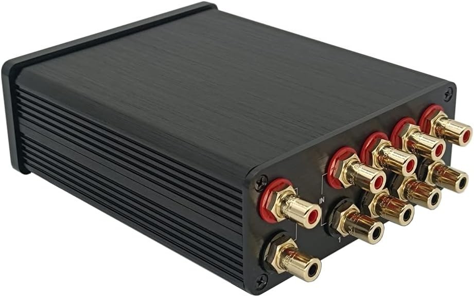 Solupeak 4-Way RCA Stereo Audio Switch Box