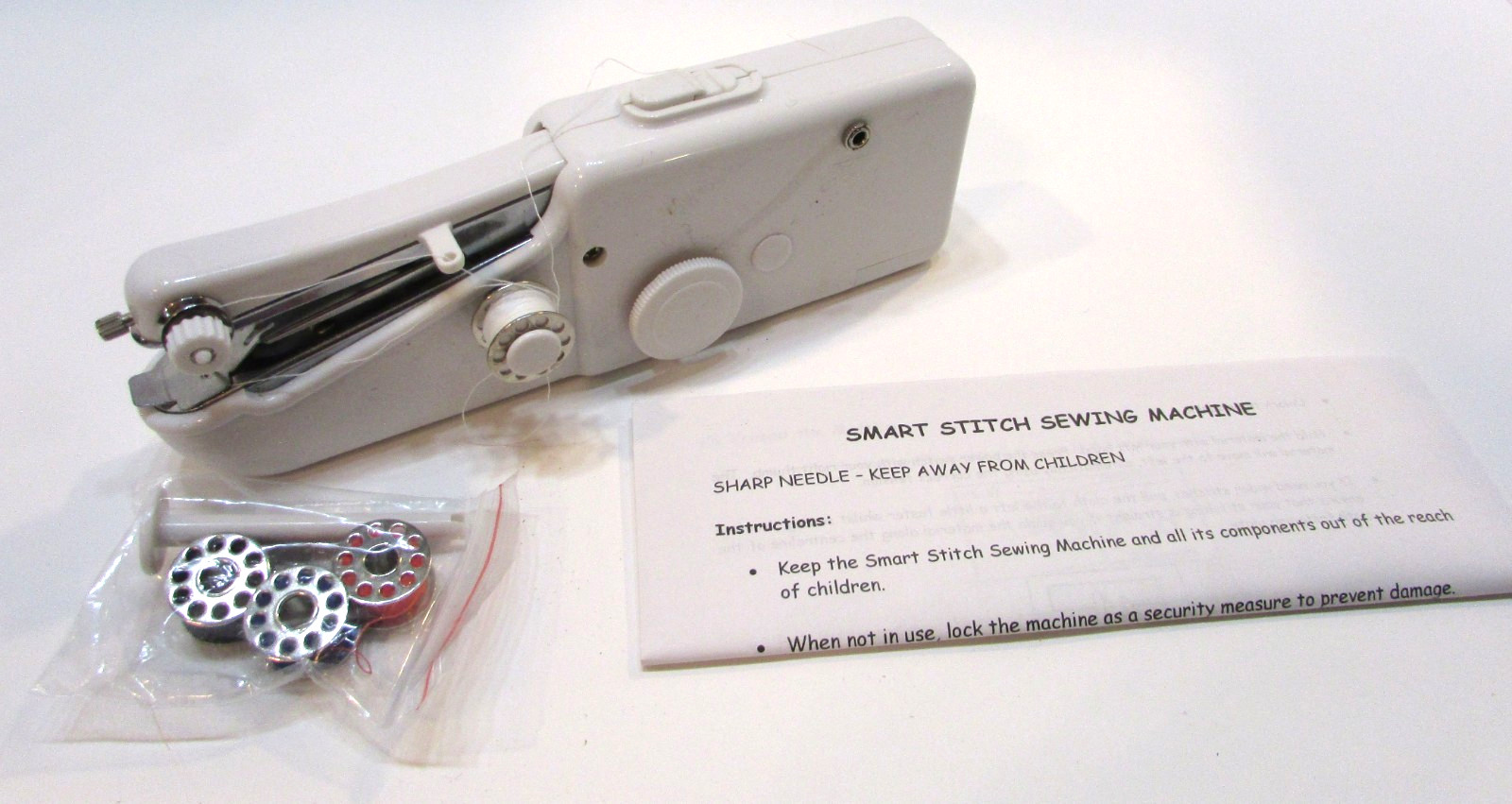 Mini Electric Tailor Smart Stitch Handheld Battery Portable Sewing Machine