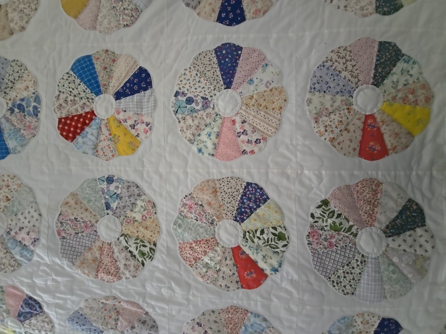 Rare 1949 Queen Handmade Dresden Plate 100% cotton Quilt