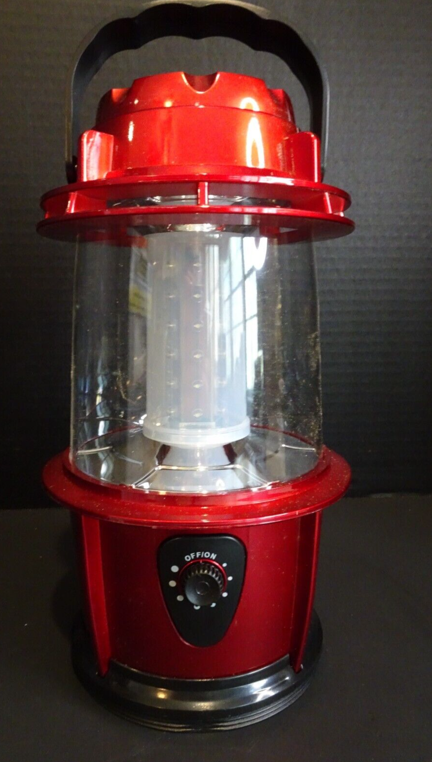 Defiant 30 LED Lantern With Dimmer and Box