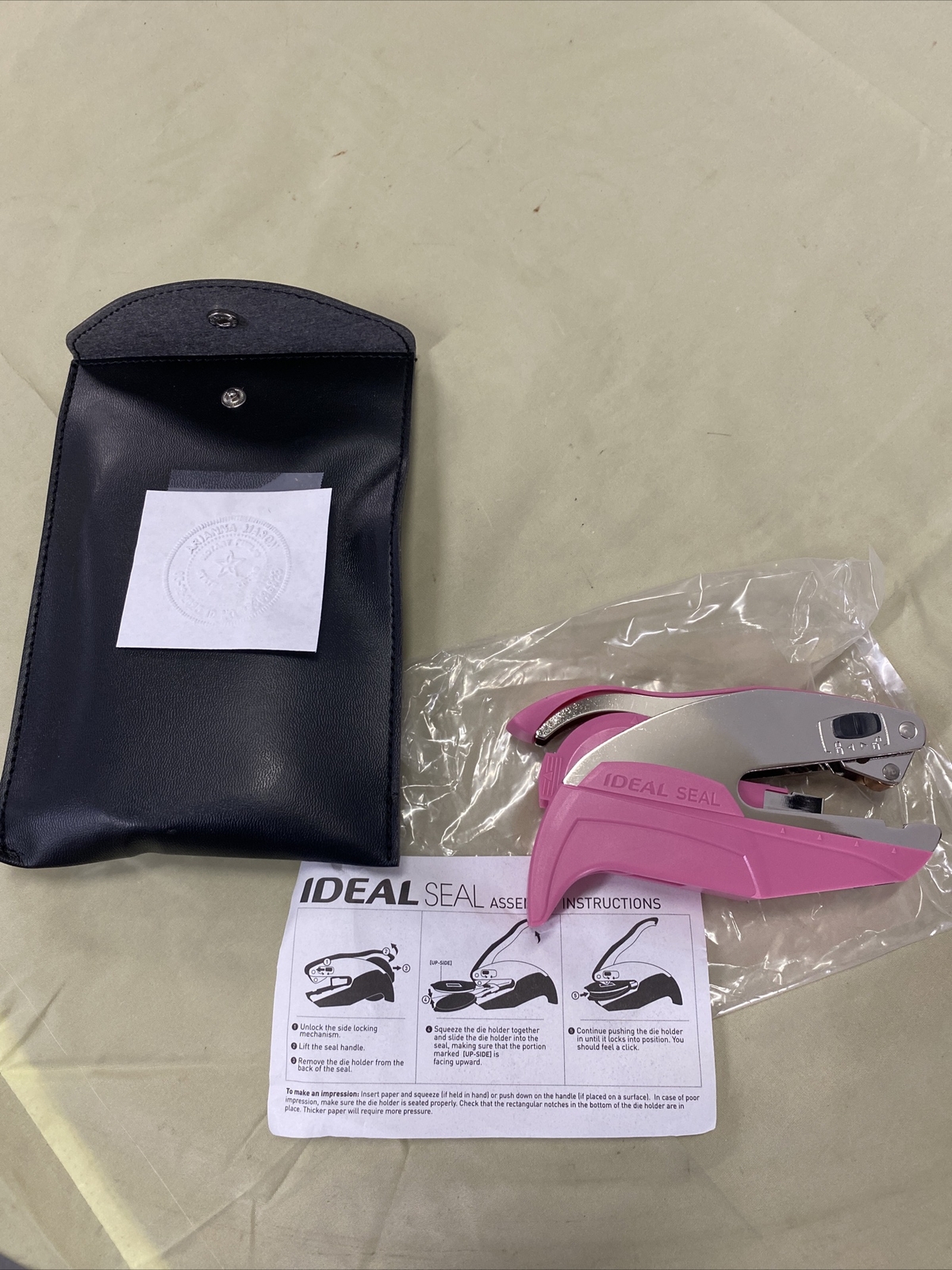Trodat Ideal Seal 41mm (1-5/8") Embossing Press, Pink Handheld Pocket W/Case