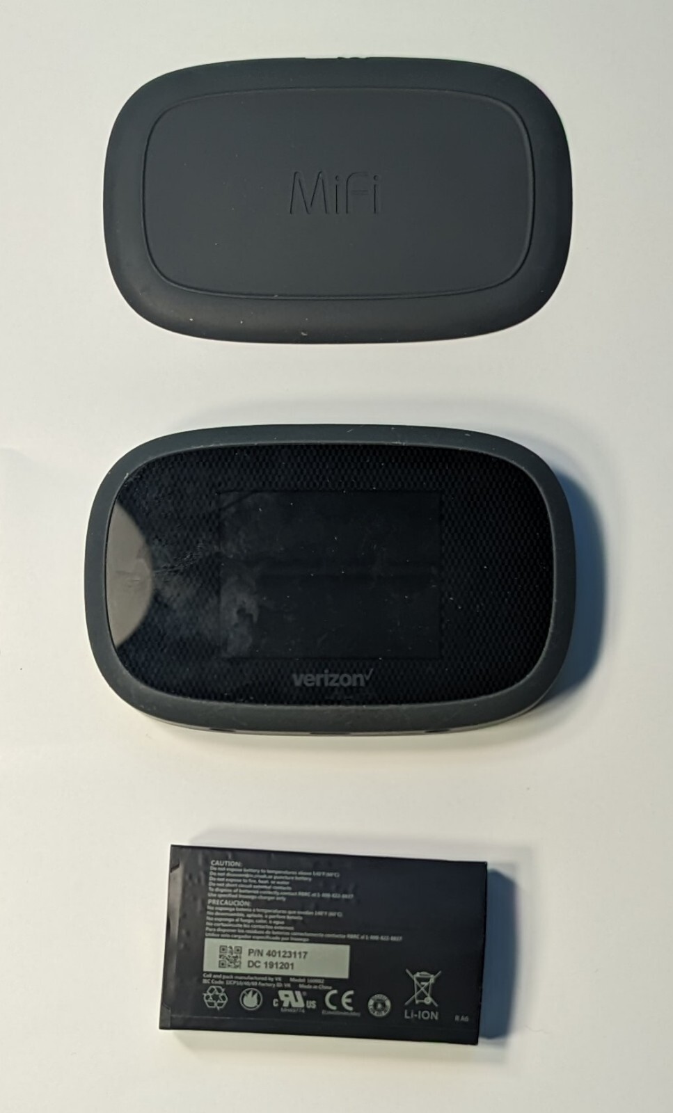 VERIZON, NOVATEL / INSEEGO MIFI 8800L XLTE JETPACK 4G LTE **Flaws For Parts**