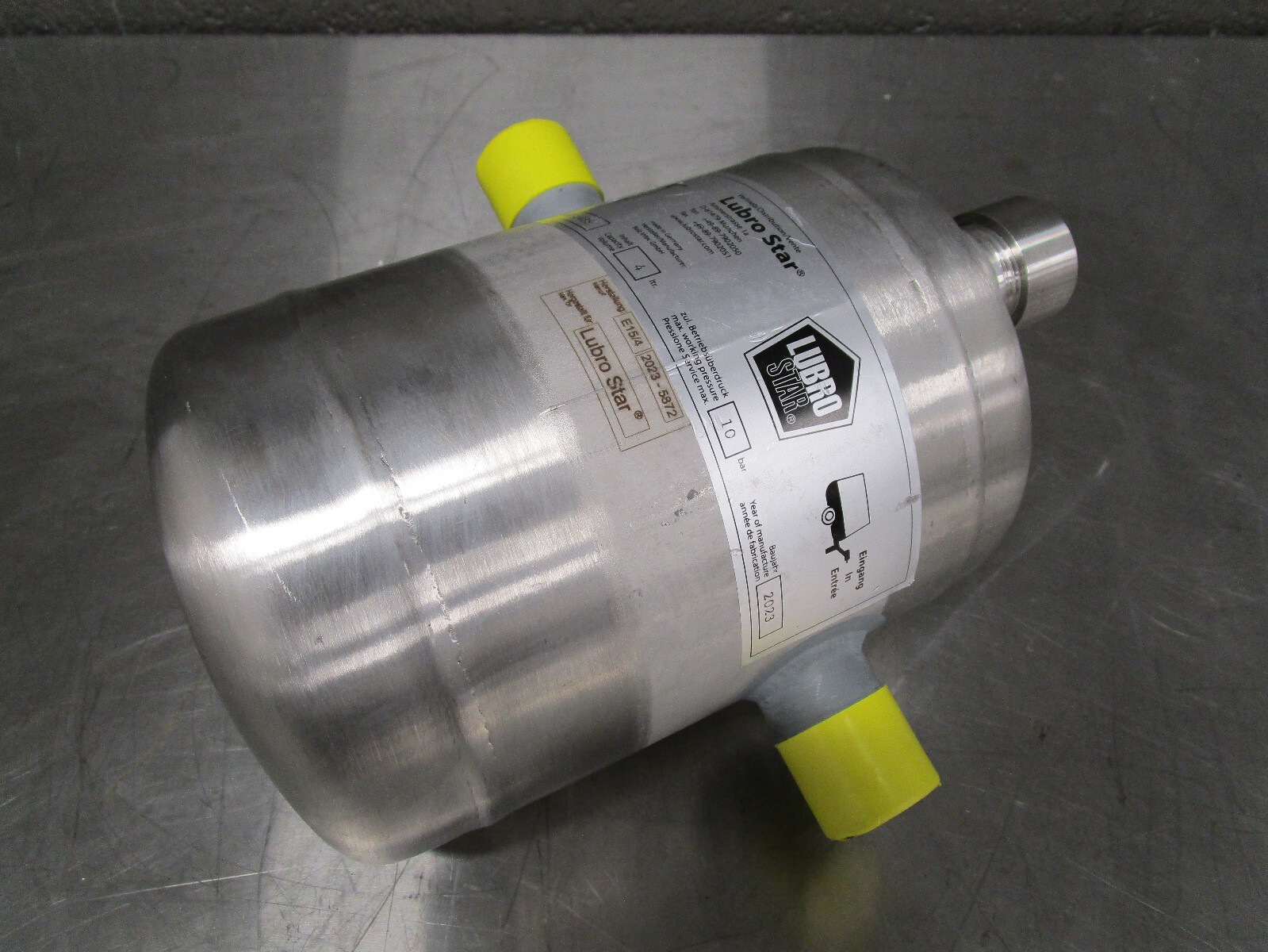 New Lubro Star Lubricator 4 Liters 10 Bar MFG 2023 E15/4