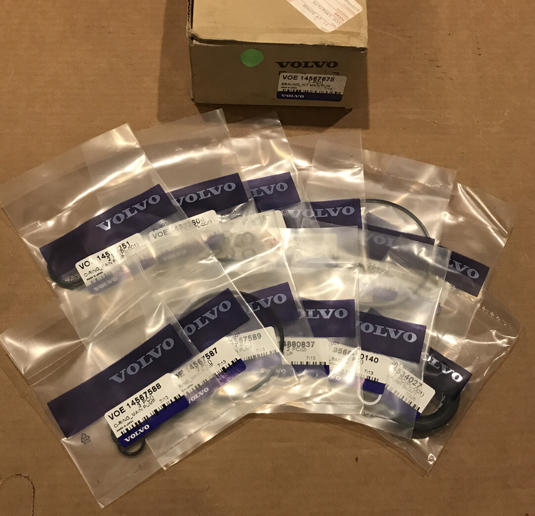 Genuine Volvo VOE 14567675 Main Pump Sealing Kit Gaskets