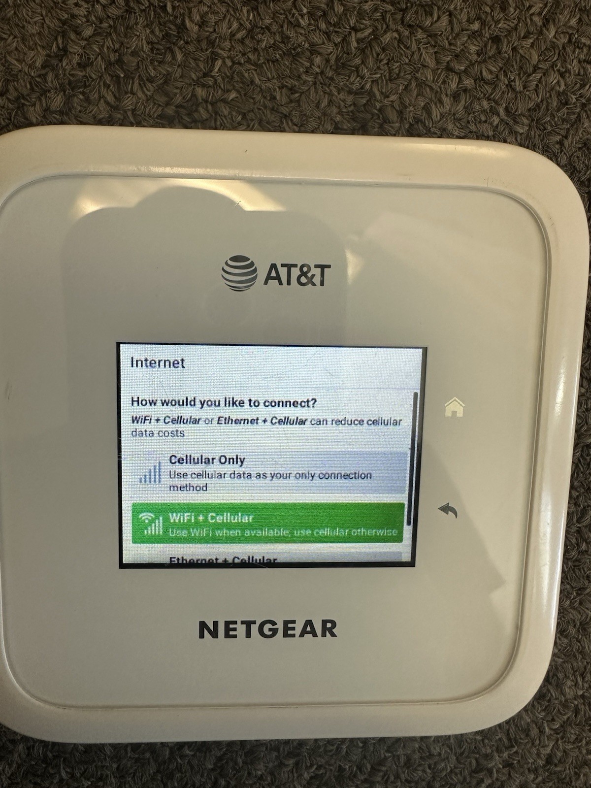 NETGEAR Nighthawk M6 MR6110 AT&T 5G Wi-Fi Router