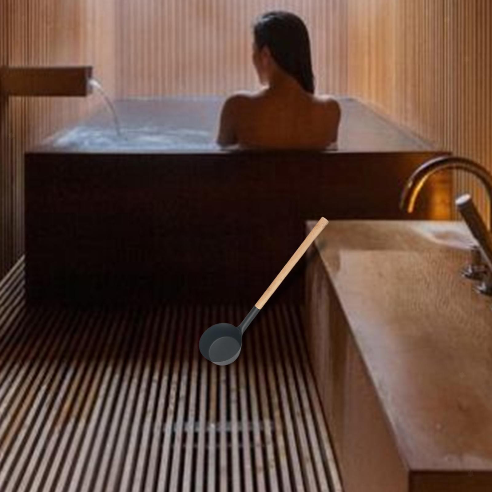 Sauna Ladle Bath Spoon Easy to Use Comfortable to Hold Large Capacity