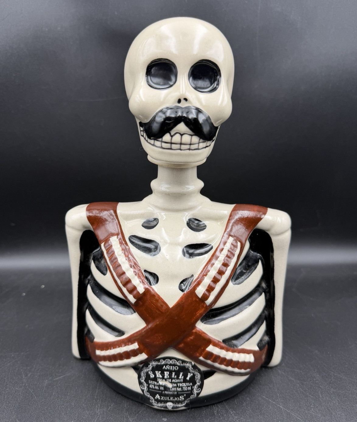 SKELLY Azulejos Blanco Tequila Glazed Pottery Skeleton Empty Bottle Decanter