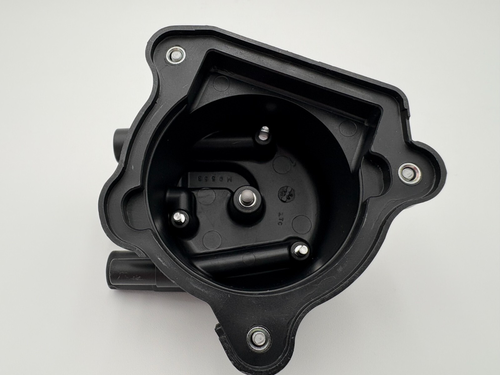 Honda Acty Distributor Cap - OEM