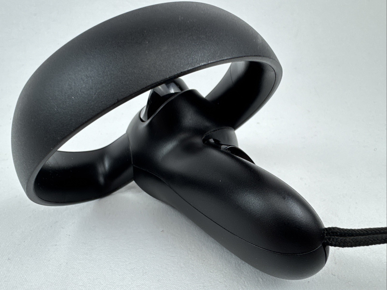 Genuine Oculus Rift CV1 Touch Controller (Right Only) TO-R Black Controller