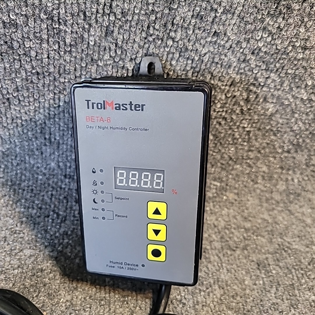 TROLMASTER DAY/NIGHT HUMIDITY BETA-6 (NO SENSOR)