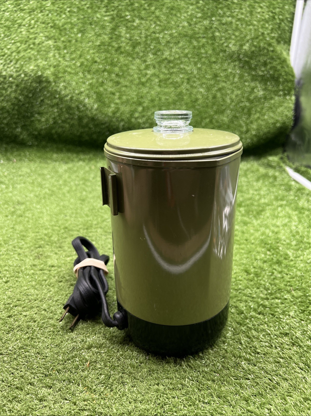 Vintage Empire green Travel Electric Hot Water Pot 1670-21.   S1