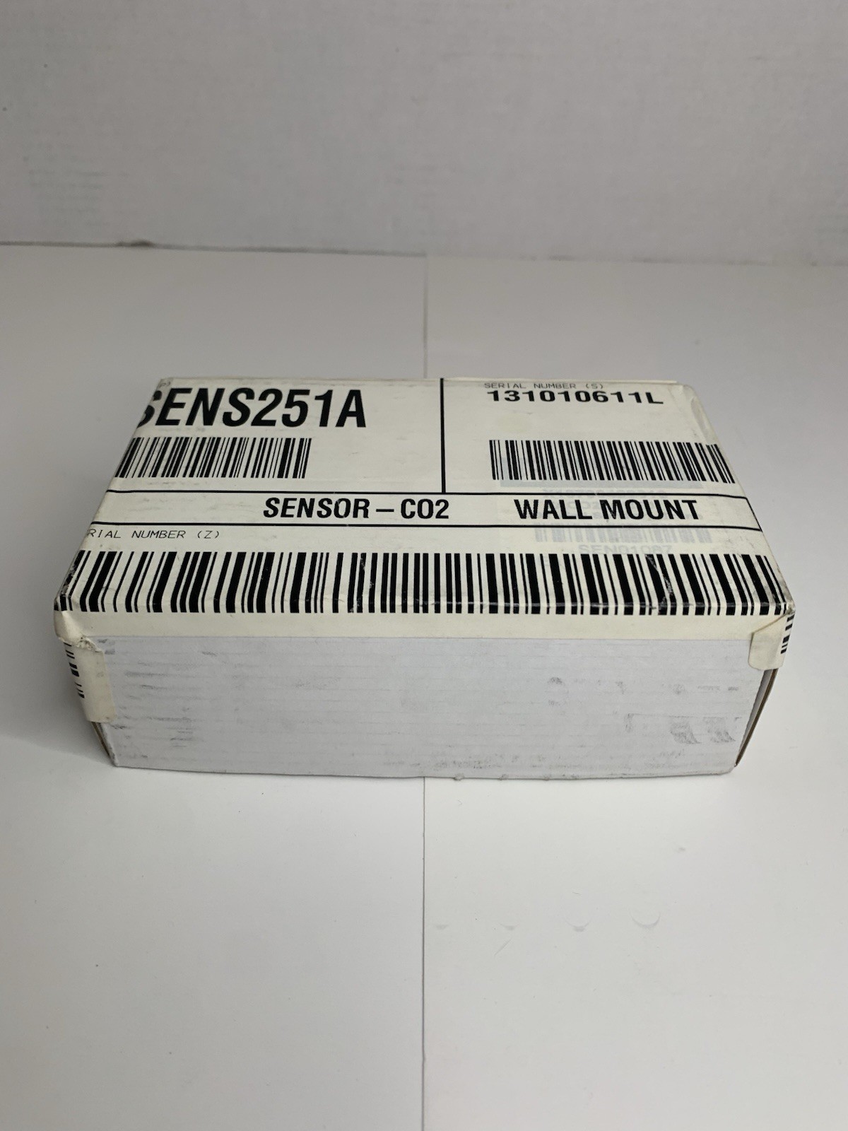 Trane CO2 Sensor BAYSENS251A Wall Mount New In Box