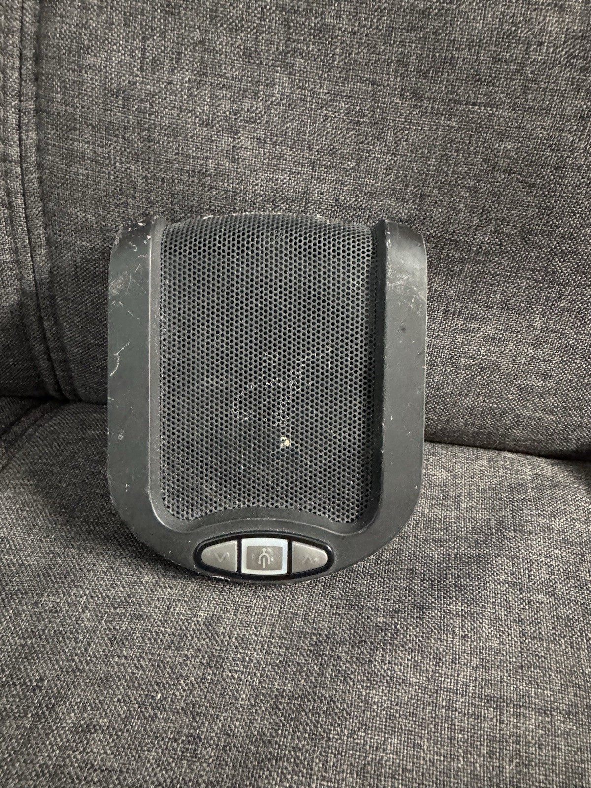 Plantronics P420 USB SpeakerPhone for MS Office Communicator W/O ADAPTER