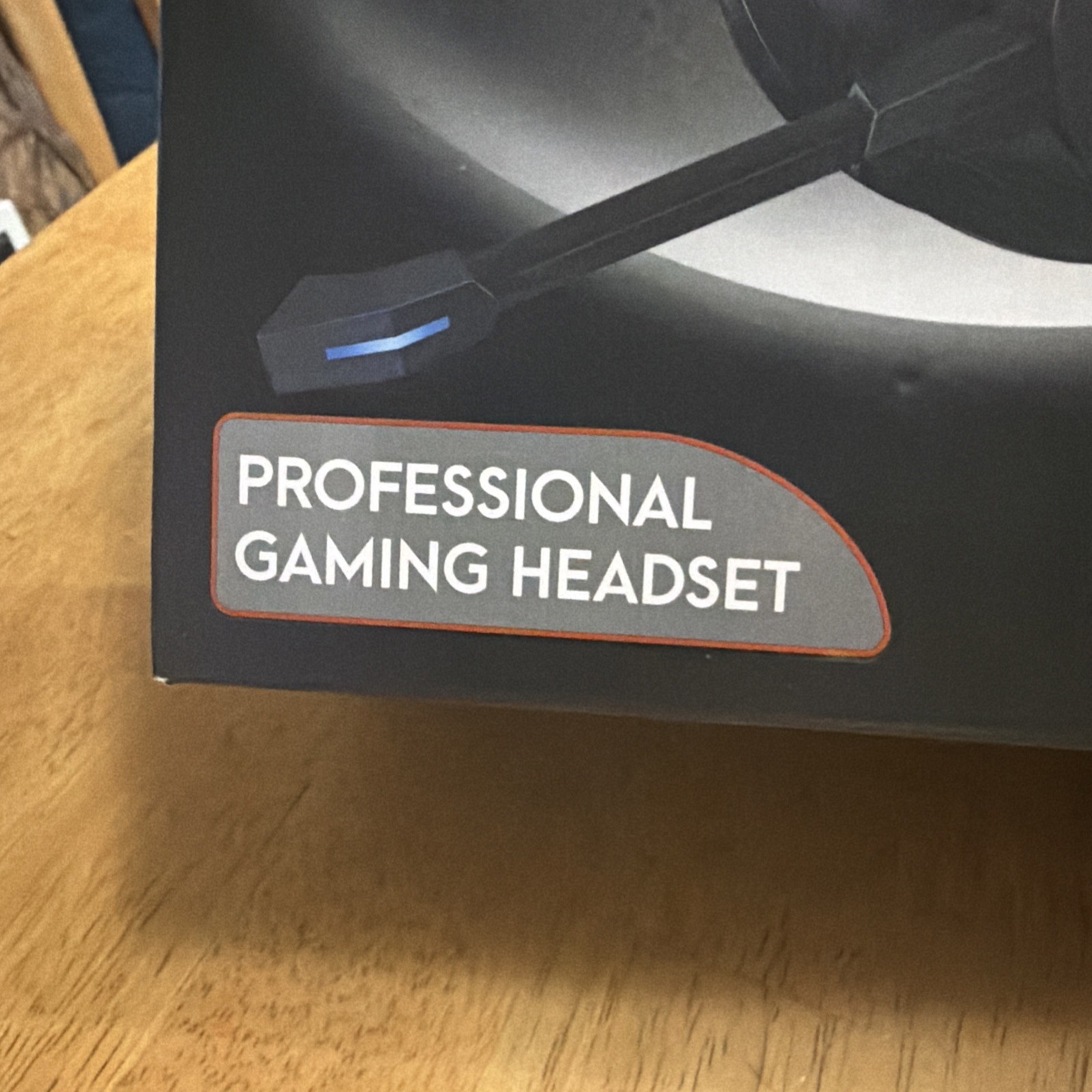 Hypebeast Professional Gaming Headset With Bluetooth & Noise Cancellation