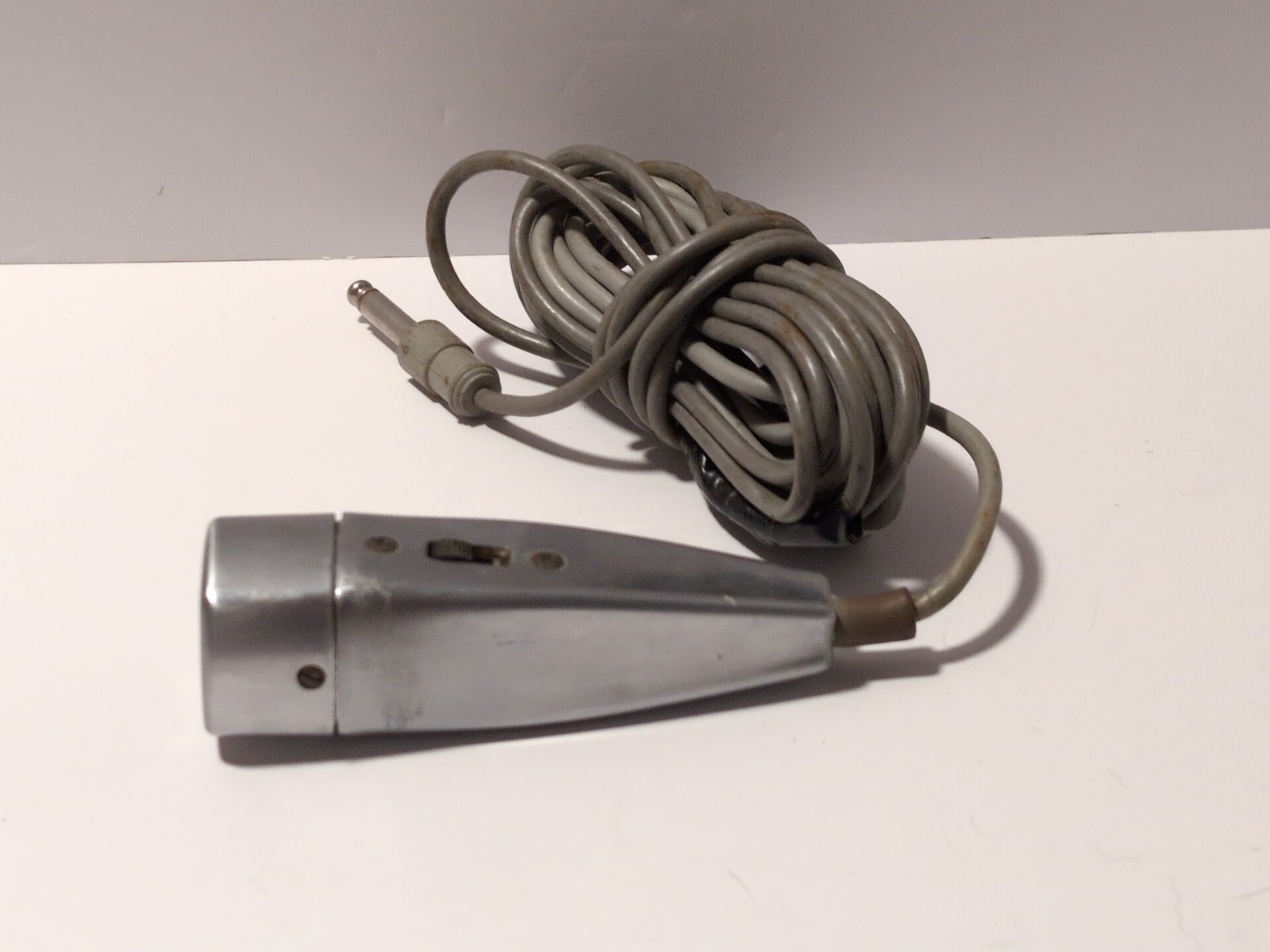 VINTAGE Square ASTATIC 332 HANDHELD MICROPHONE - Untested