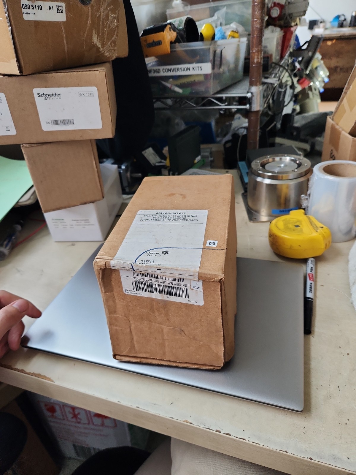 Johnson Controls M9106-GGA-2 Actuator New In Box 6NM