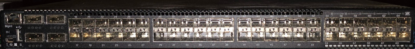 Lenovo G8264CS 4 × QSFP+ 40gb 36 × SFP/SFP+ 1gb/10gb 12 × Omni Ports Free Ship