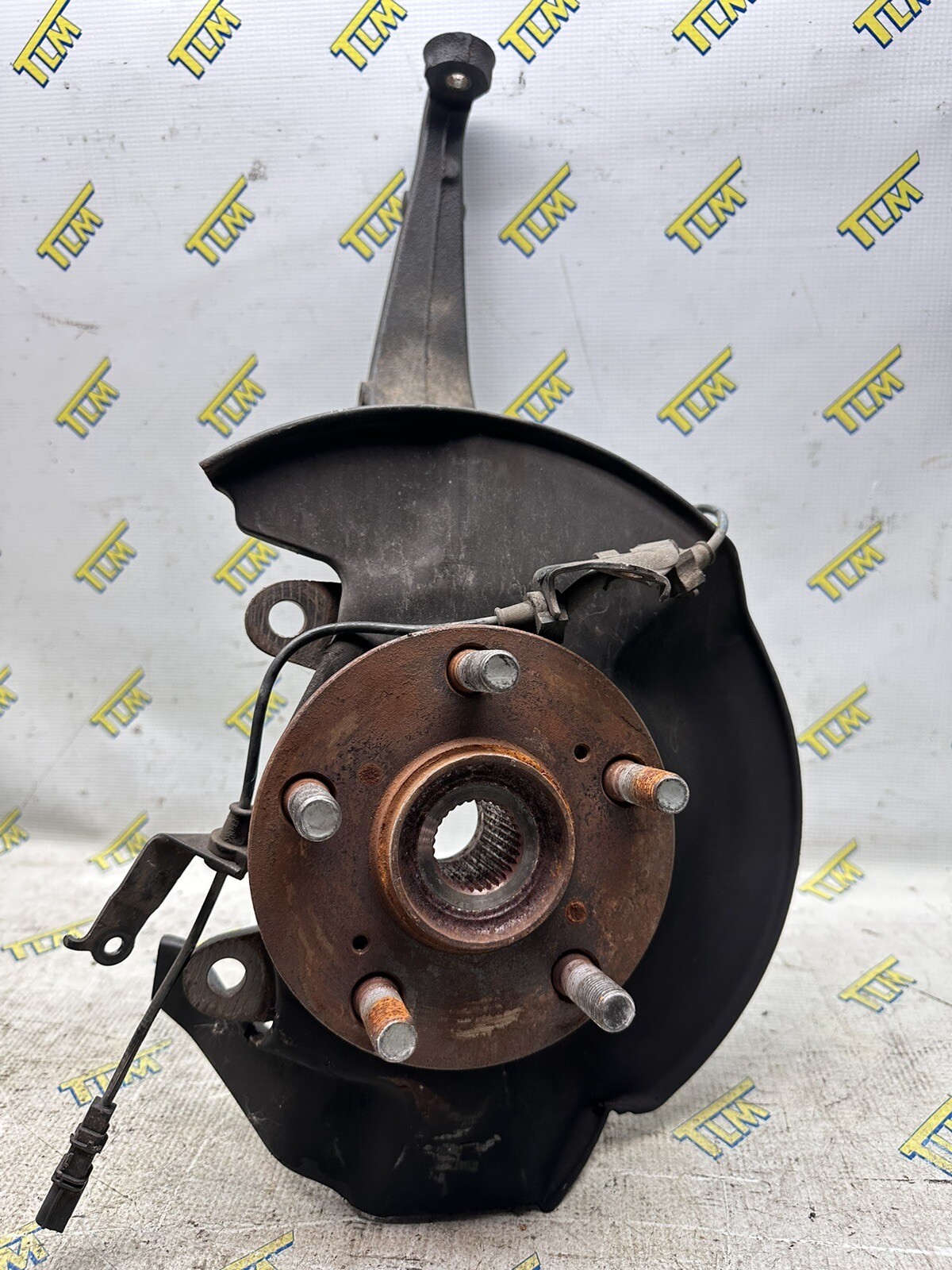 09-14 Acura TL FRONT Knuckle Spindle DRIVER LEFT 2010 2011 2012 13 Automatic OEM