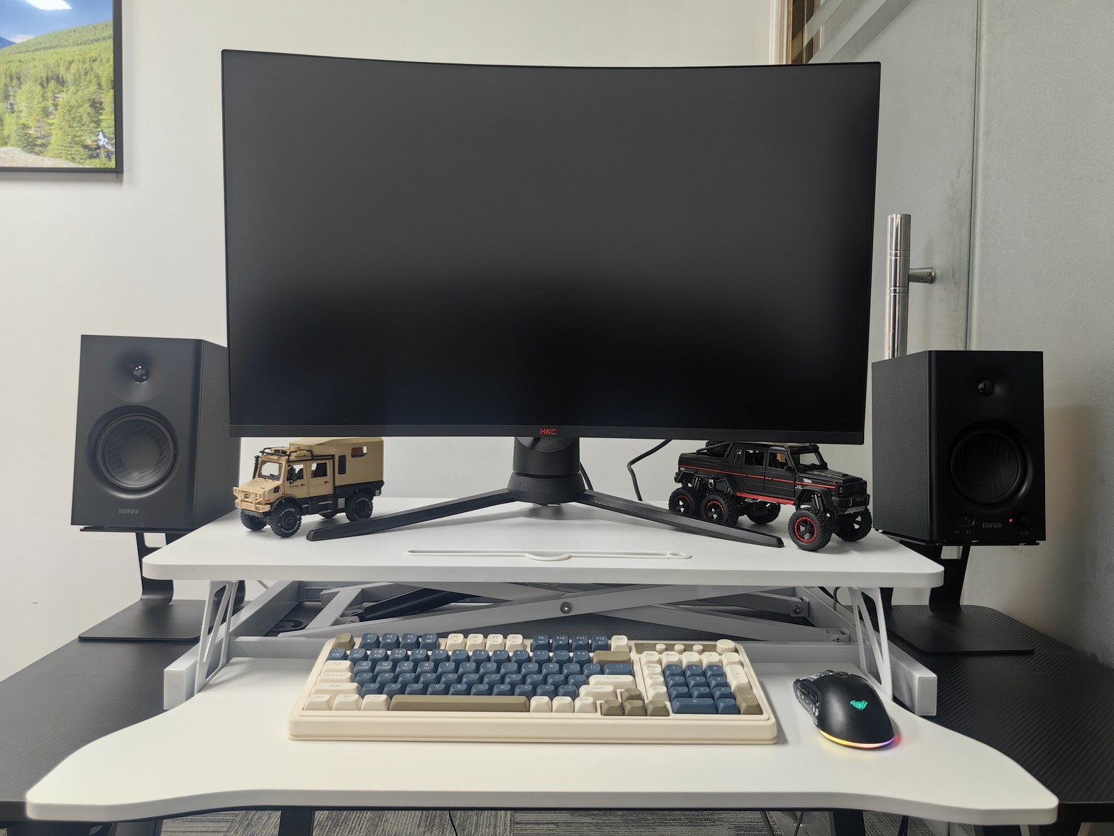 32 Inch Height Adjustable Computer Desk w/ Wide Keyboard Tray, WHITE
