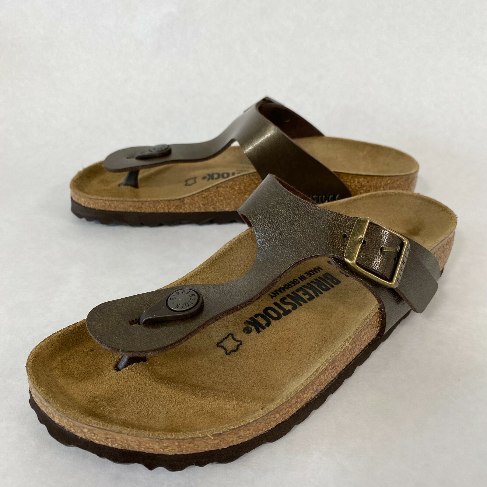New w/o Box Birkenstock Gizeh Golden Brown Regular - Select Size