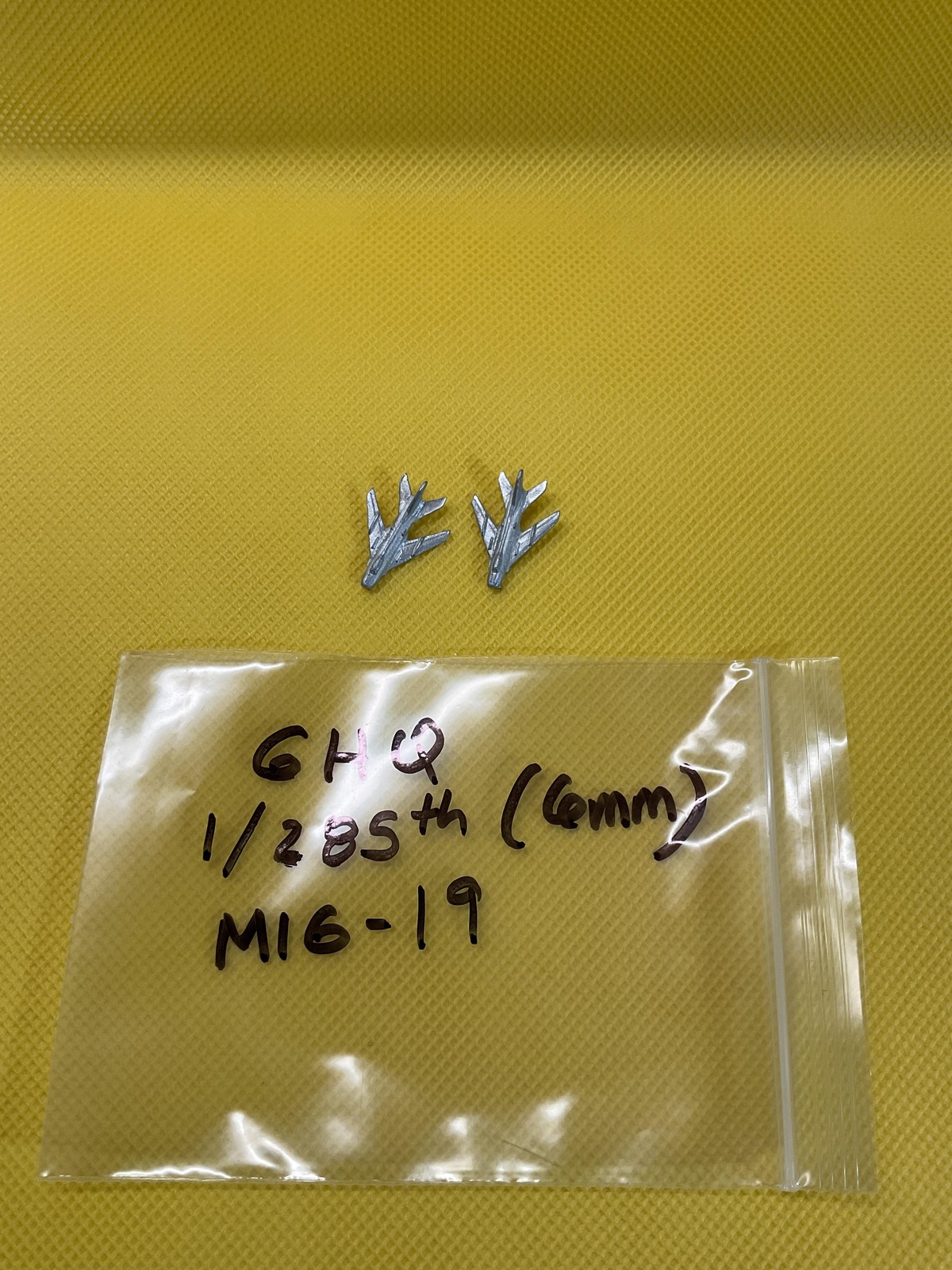 GHQ Modern Micro Armour MiG-19 Jet Aircraft 1:285 Metal 2 Planes Lot Wargame