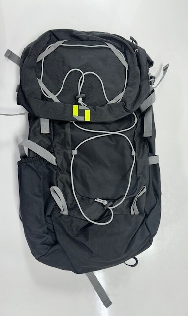 ** LEDGE OUTDOORS ** HIKING BACKPACK  ' 30L WITH HYDRATION BLADDER '-NEW BLACK