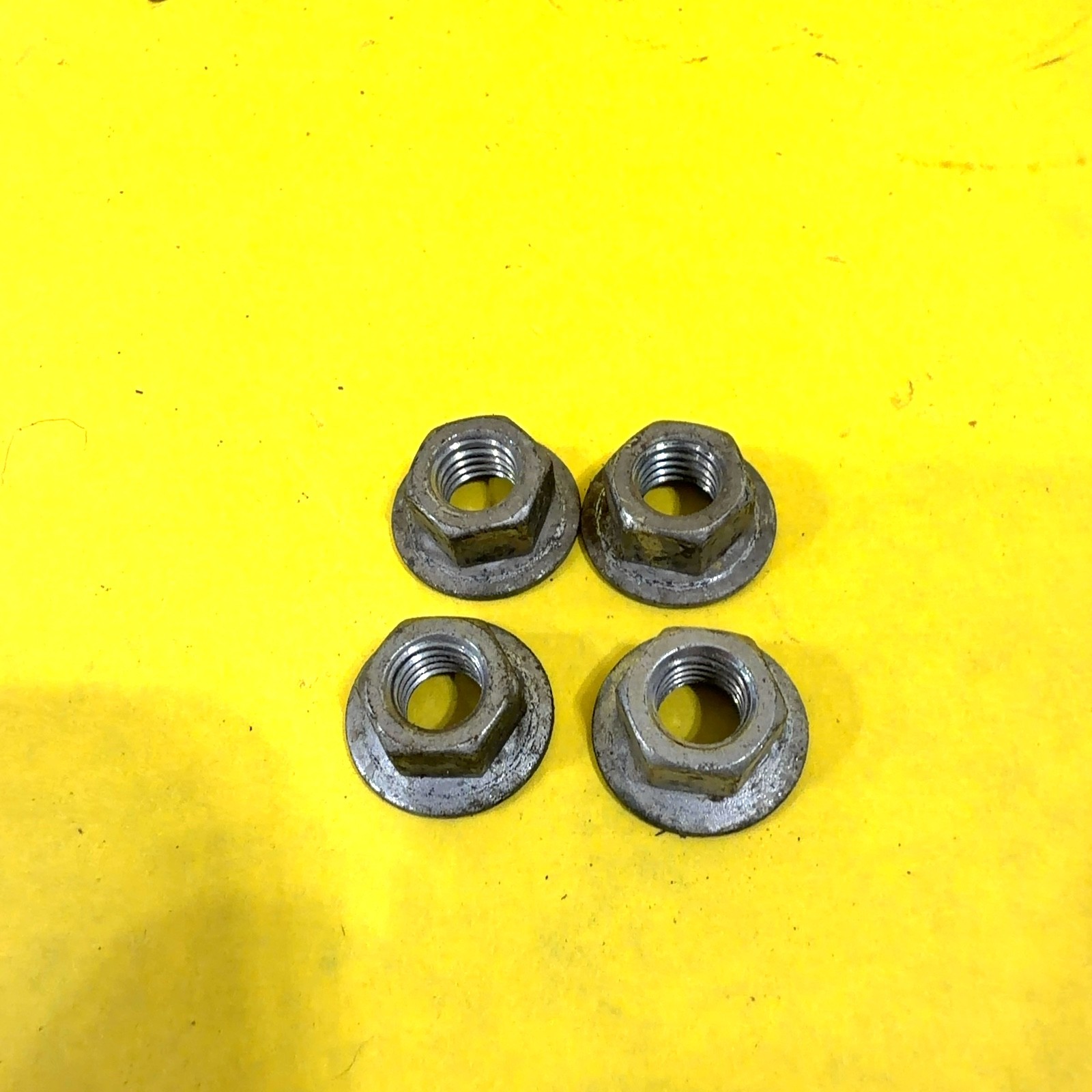 18-23 KAWASAKI NINJA 400 OEM EXHAUST HEADER PIPES MANIFOLD NUT NUTS SET Bolt
