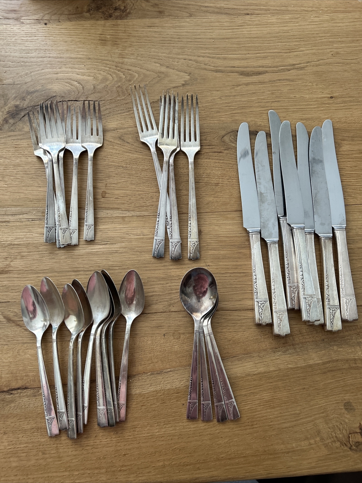 Nobility Plate ONEIDA Caprice Silverplate Flatware Your Choice Knife fork spoon