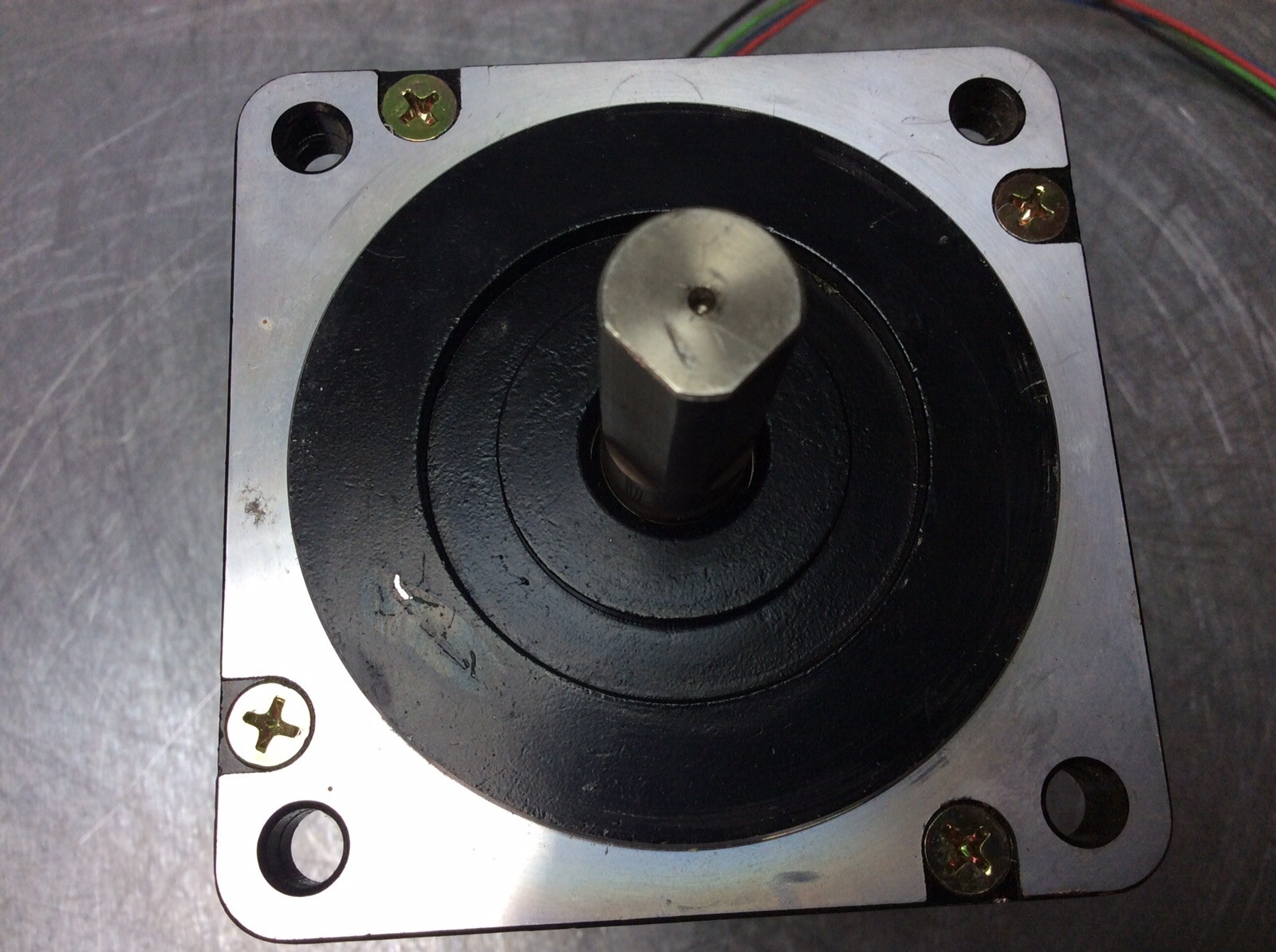 M4COM PF491-05A 0536 Stepper Motor 4-Phase Stepping 5.4V 2.8A 18 Deg/Step