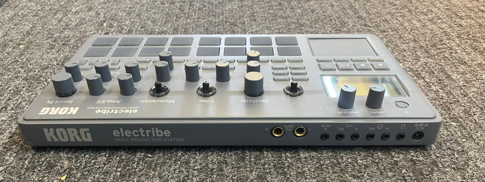 KORG ELECTRIBE 2 MUSIC PRODUCTION STATION