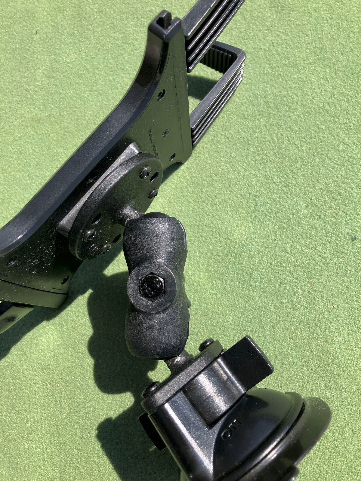 RAM suction cup mount for ipad mini