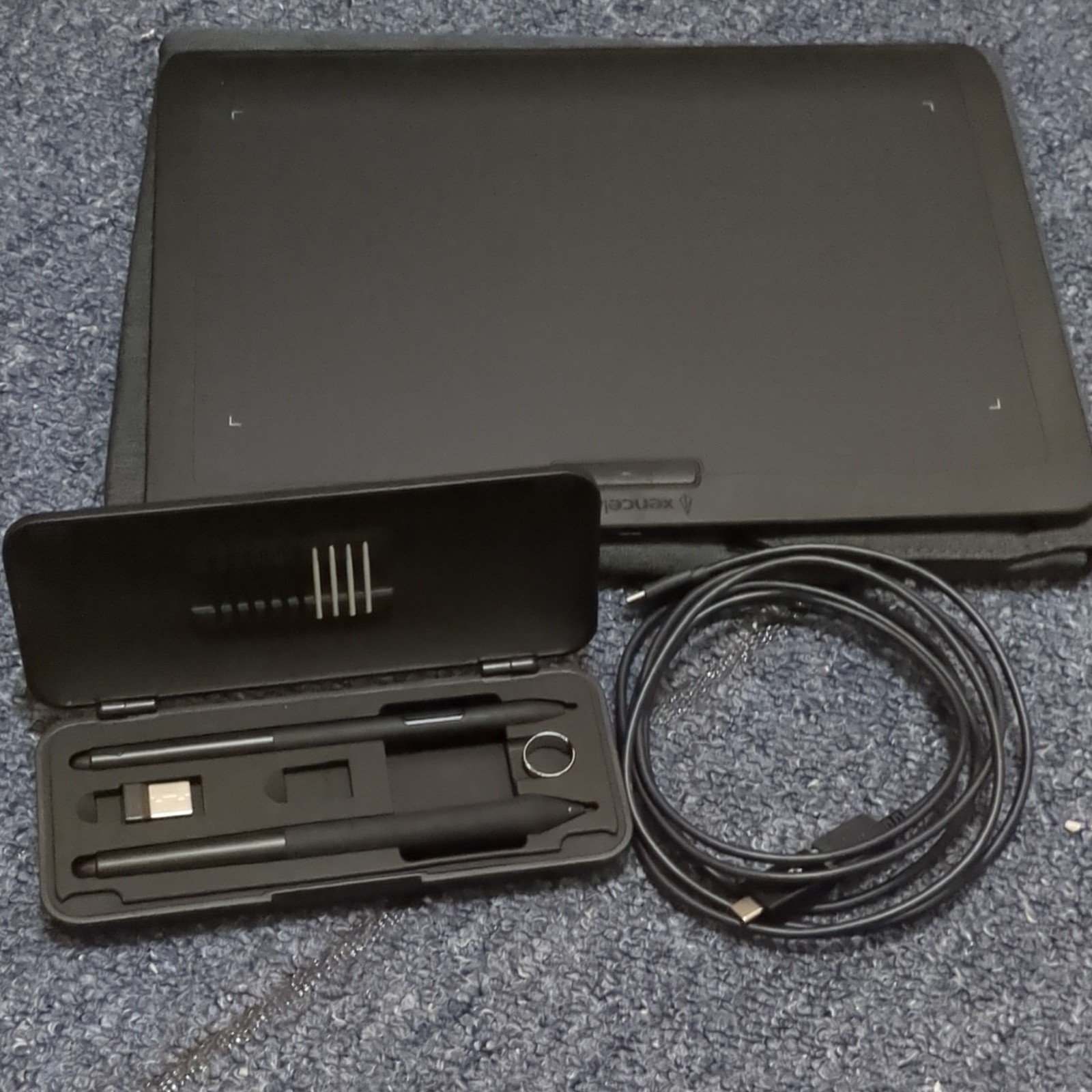 Xencelabs Drawing Tablet Medium USB Graphics Tablet BPH1212W-A
