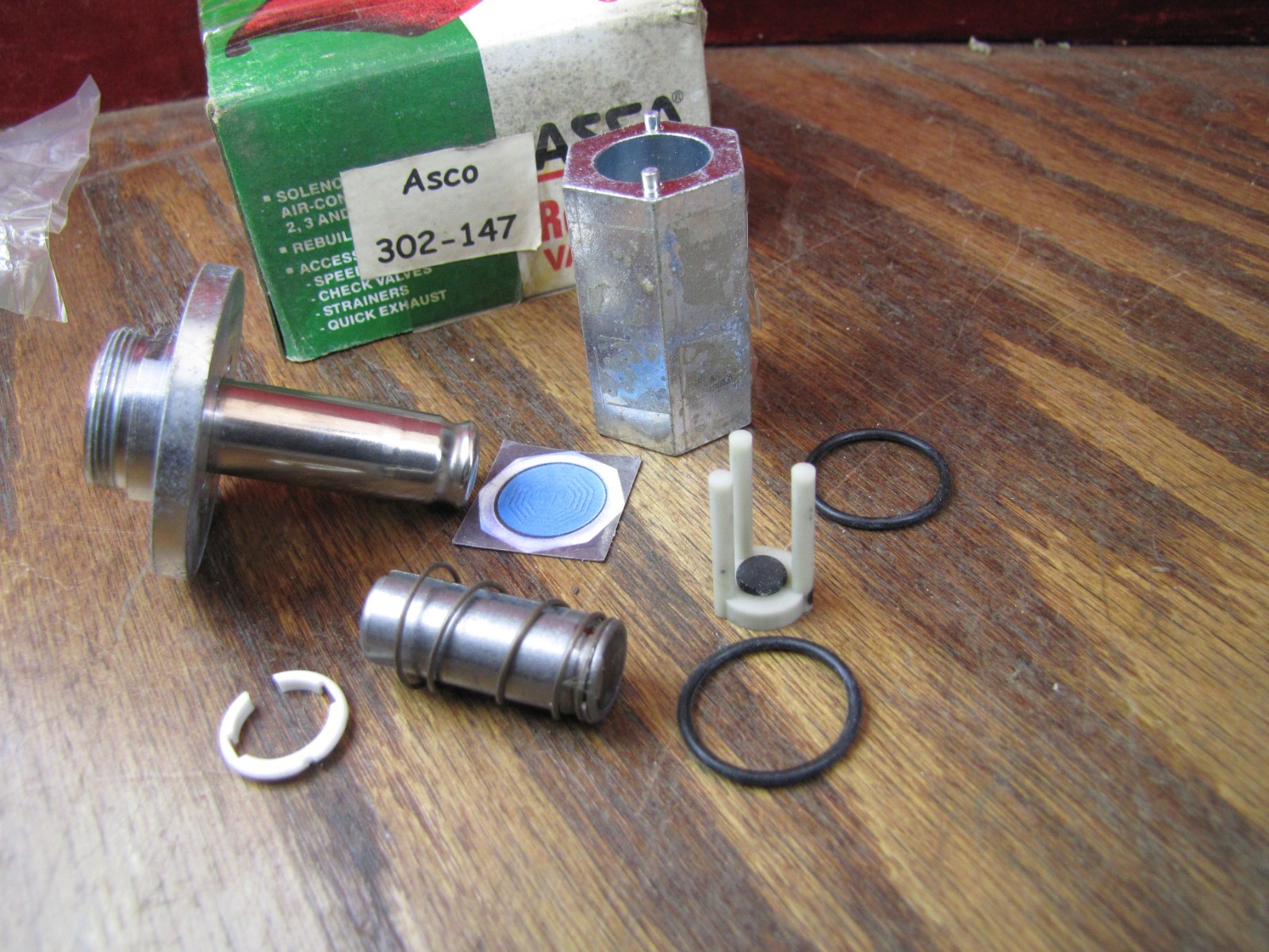 ASCO Red-Hat 302-147 Rebuild Kit 8003 Series Solenoid Valve Muffler NOS