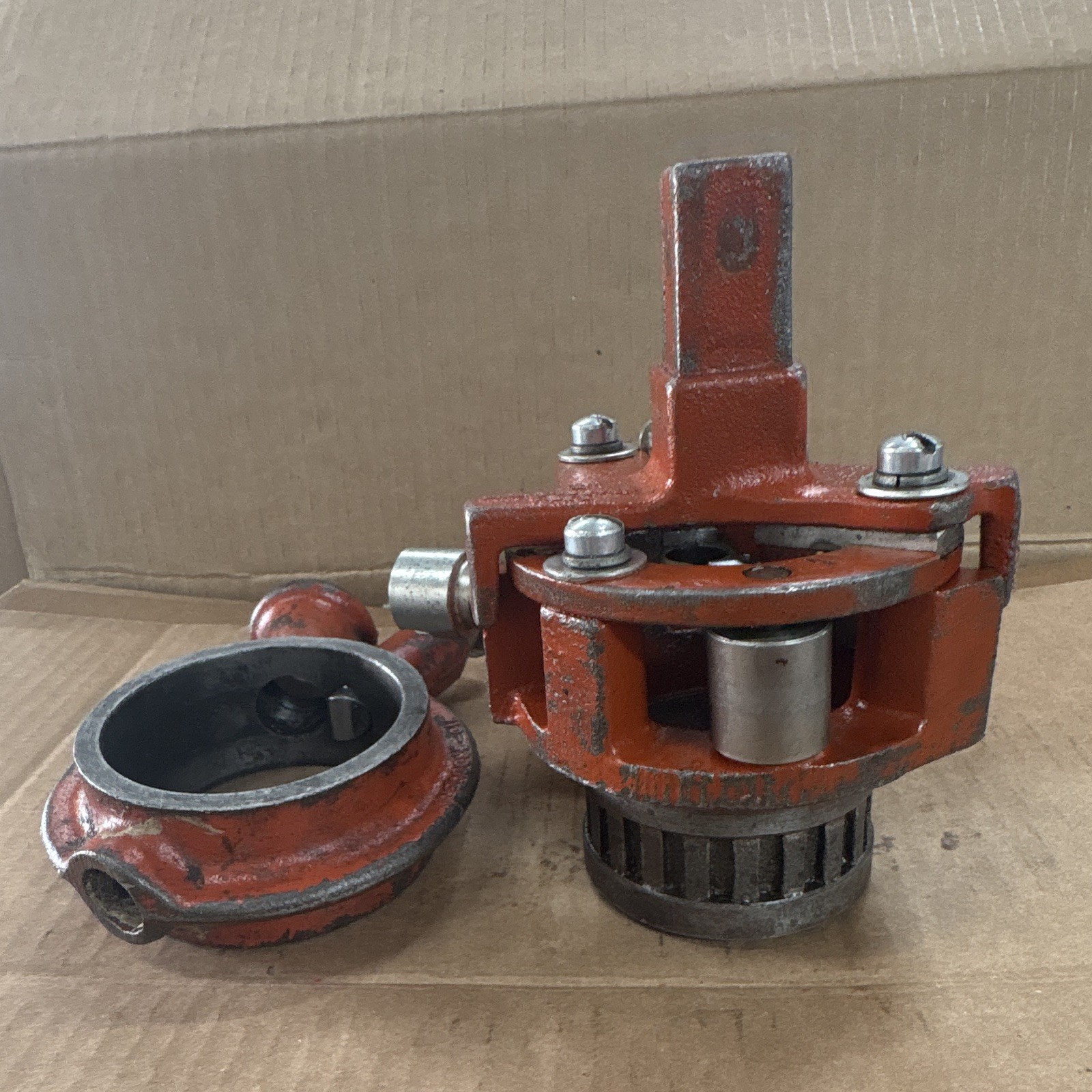 2” Victaulic pipe groover with yoke