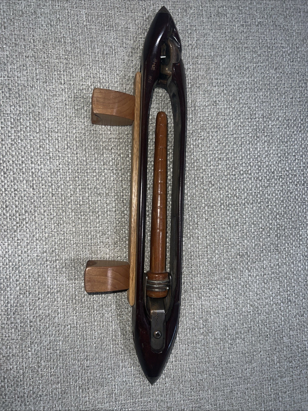 Vintage Weaving Shuttle with a bobbin,