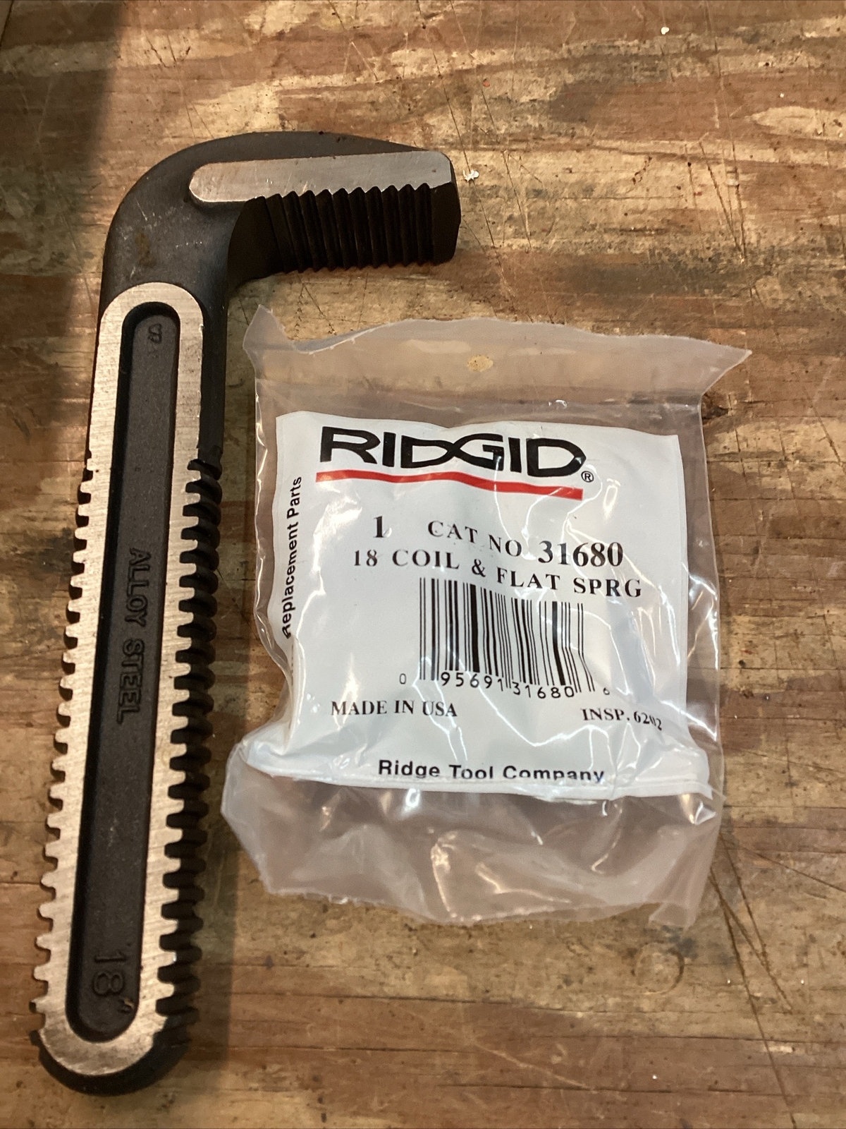 18" Pipe Wrench Hook Jaw #31670 W/coil Flat Spring #31680