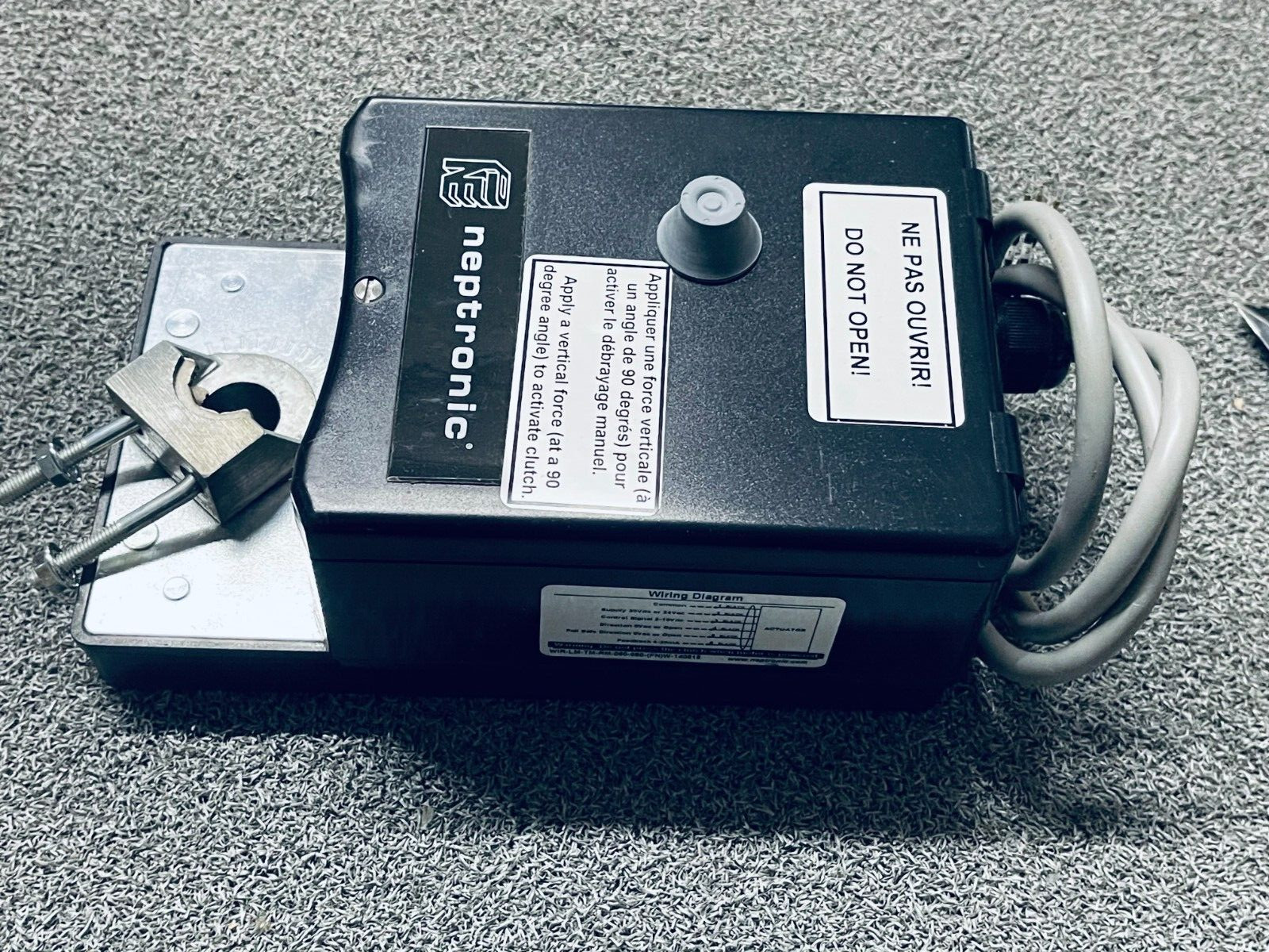 Neptronic RM060W Damper Actuator, Spring Return, 24vac 30vdc
