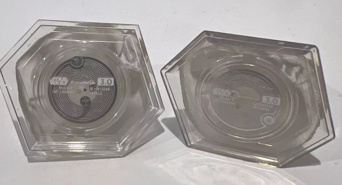 Disney Infinity Lot Star Wars and Marvel.2.0 And 3.0 XBOX