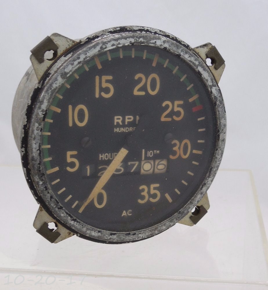 Cessna RPM HOUR Indicator Gauge