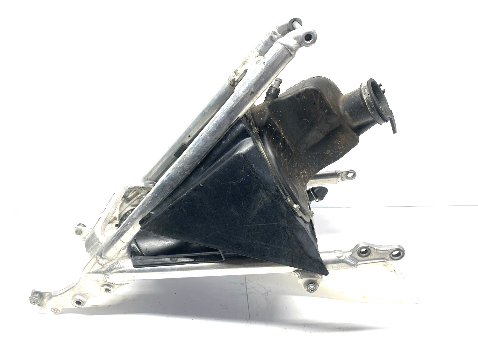 2006 HONDA CRF250R SUBFRAME W/ AIRBOX & REAR MUD FLAP 06 CRF 250R