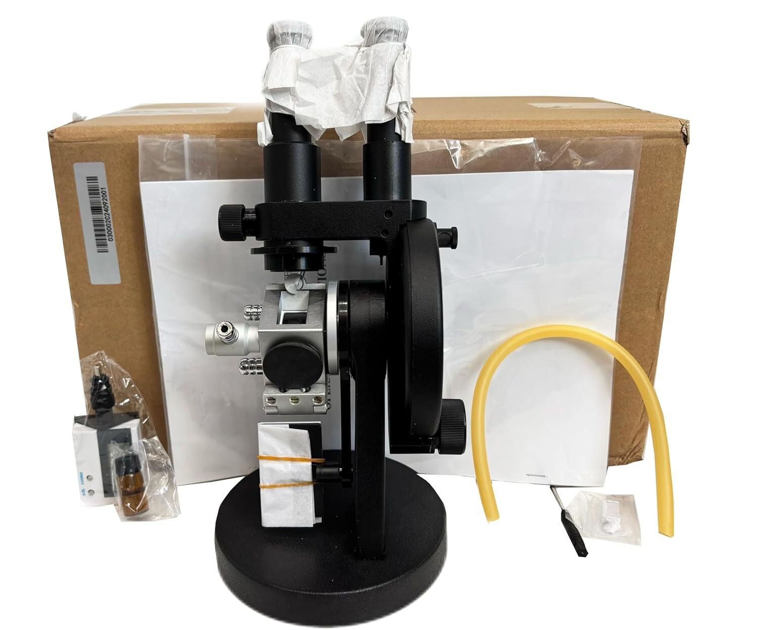 Binocular Refractometer Abbe Refractometer with Range 1.3000-1.7000nD 0-95% Brix