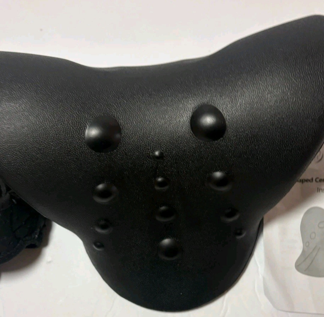 Restcloud C-Shaped Cervical Traction Device - Excellent Condition!! Black. New