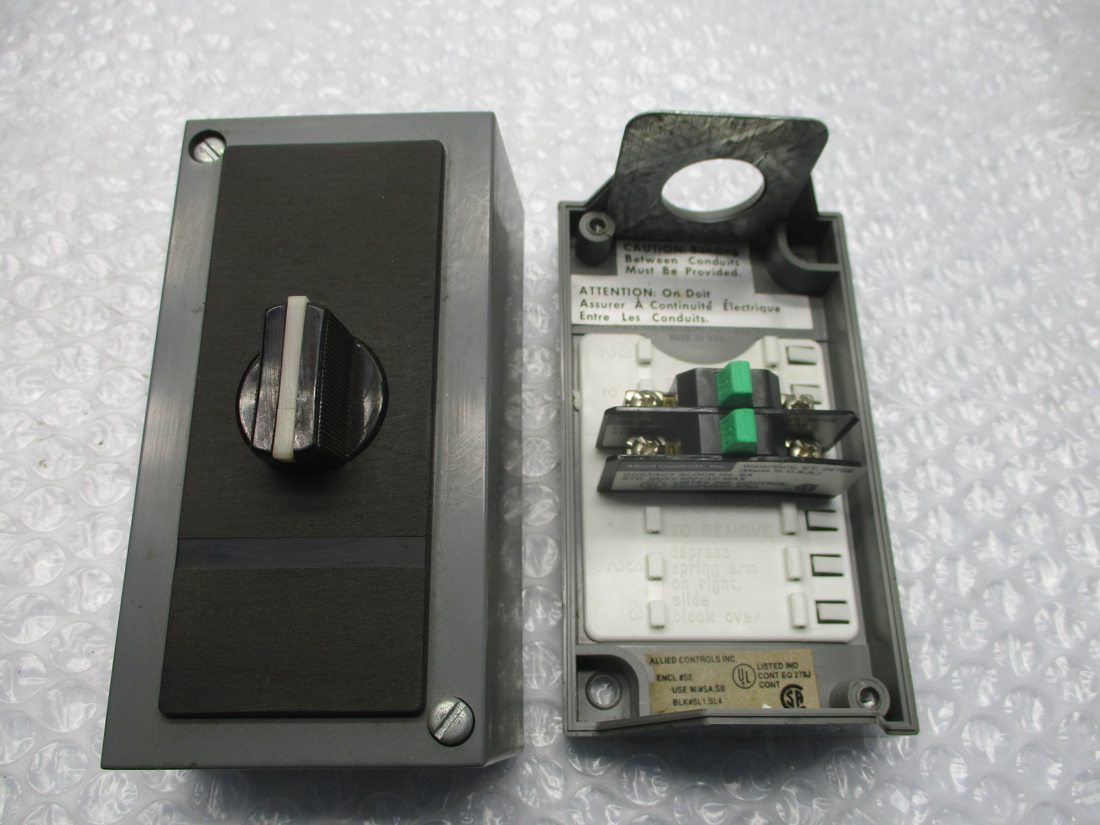 ALLIED CONTROLS CONDUIT BOX NSNP