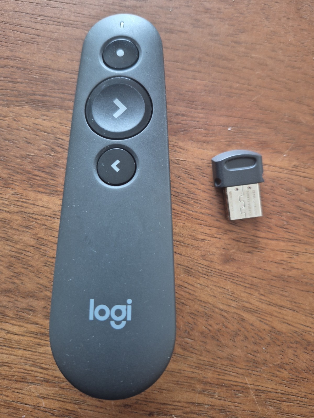 Logitech R500 Wireless Presenter Laser - Graphite