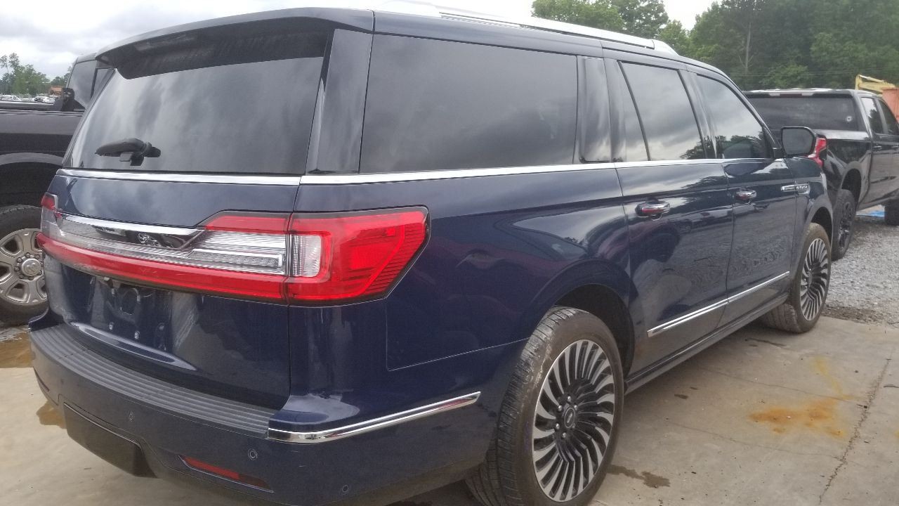 19 LINCOLN NAVIGATOR LOWER AIR SHUTTER 3.5L