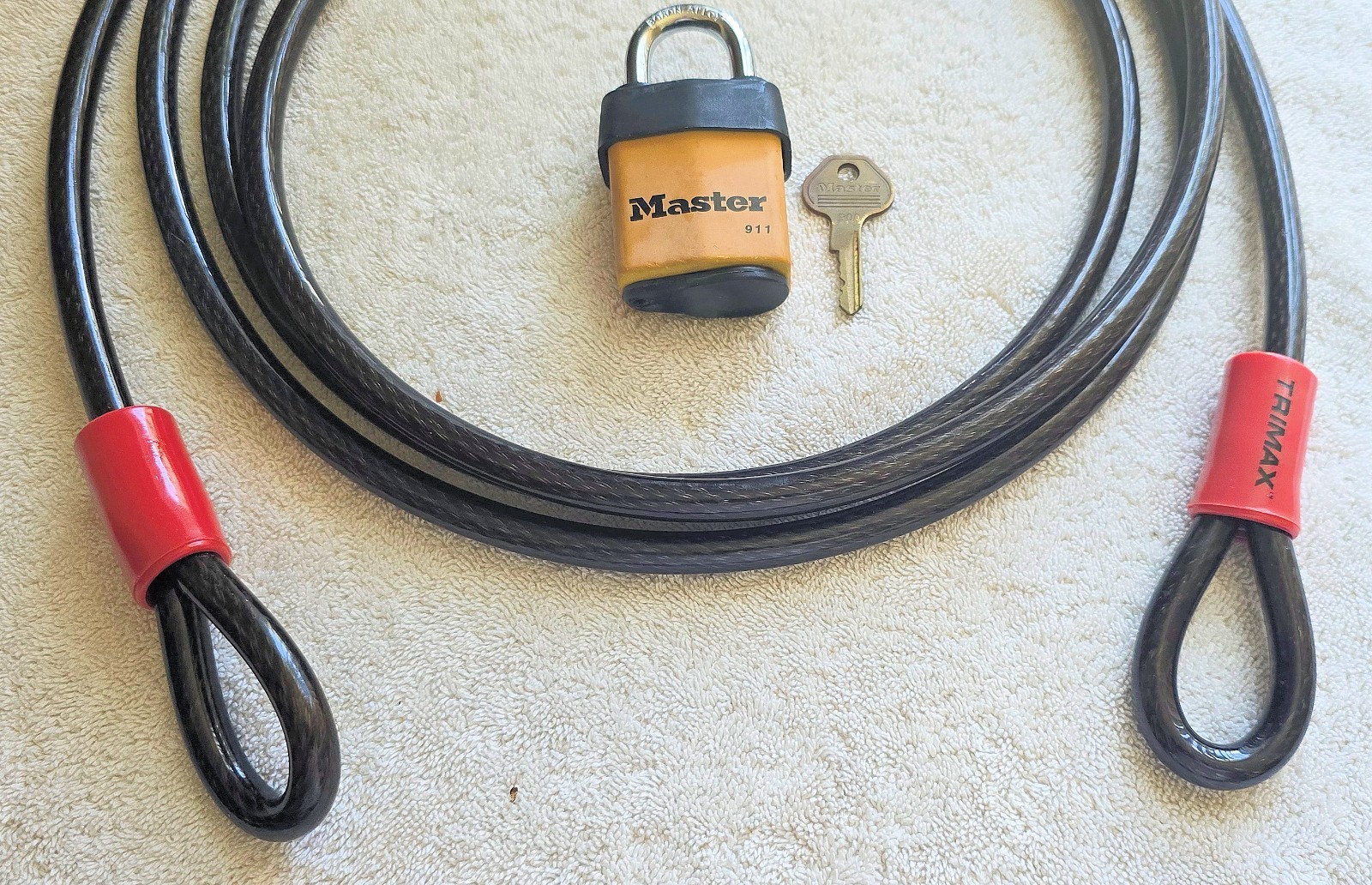 TRIMFLEX 12-FOOT SECURITY CABLE & LAMINATED MASTER PADLOCK - GREAT CONDITION
