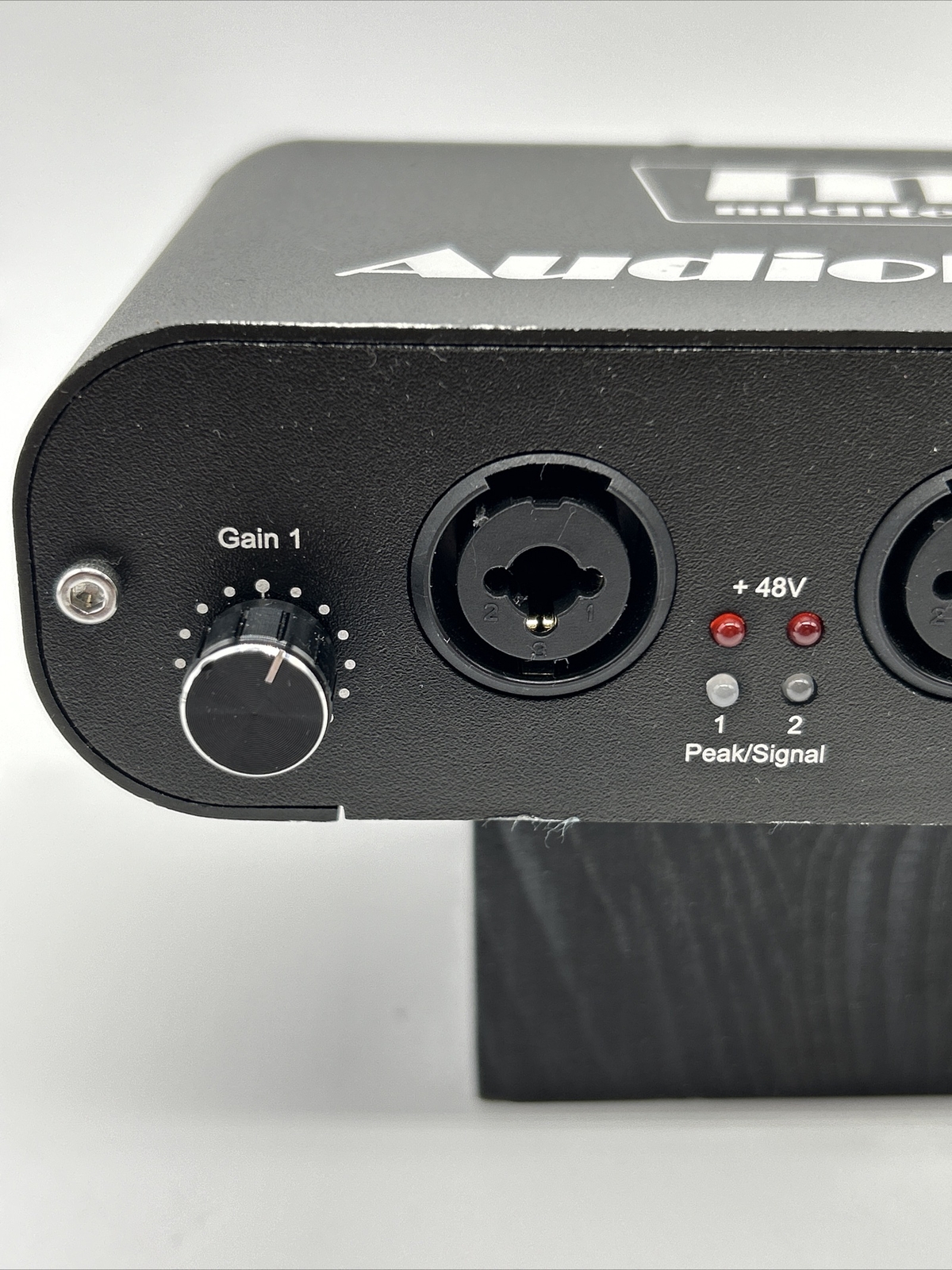 Miditech Audiolink III 2 Output Microphone Audio Connector Interface S/N 31944