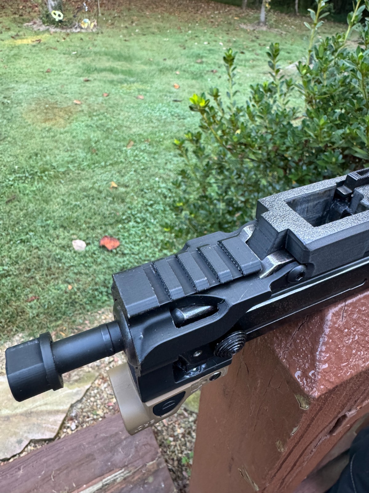 VZ-61 Front Rail