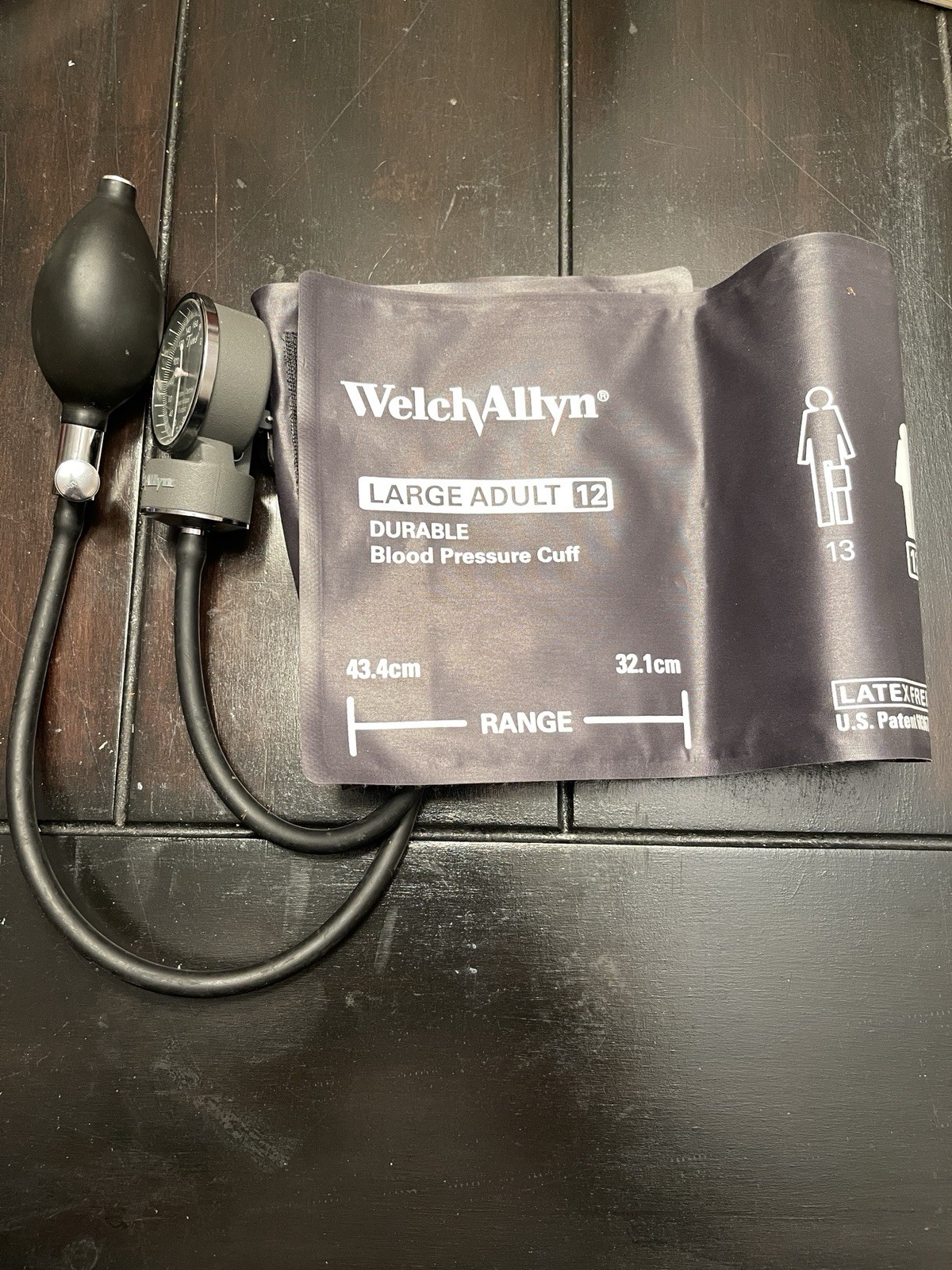 WELCH ALLYN Tycos Manual Blood Pressure Gauge Adult Cuff DS48A